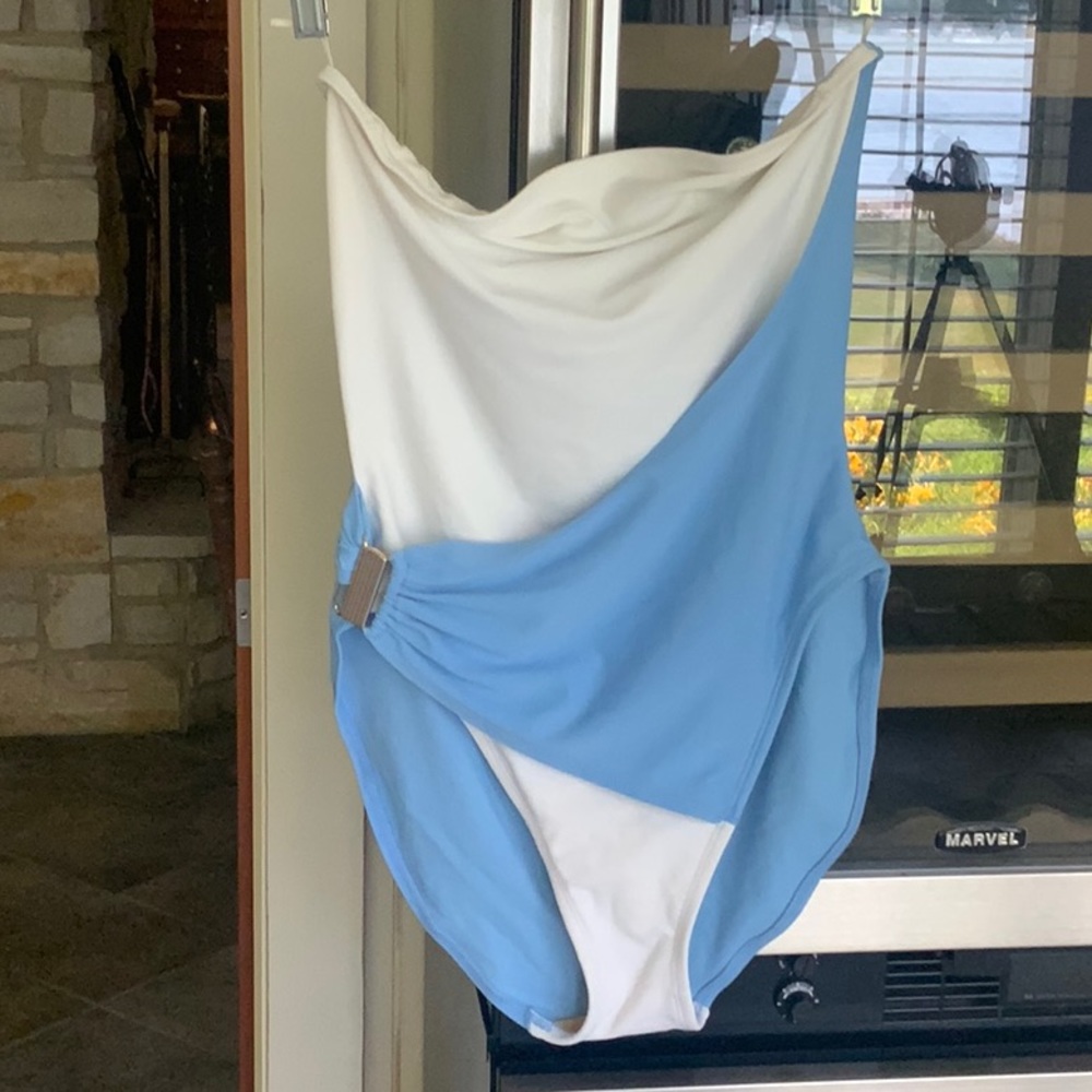 ANNE COLE LIGHT BLUE & WHITE BATHING SUIT